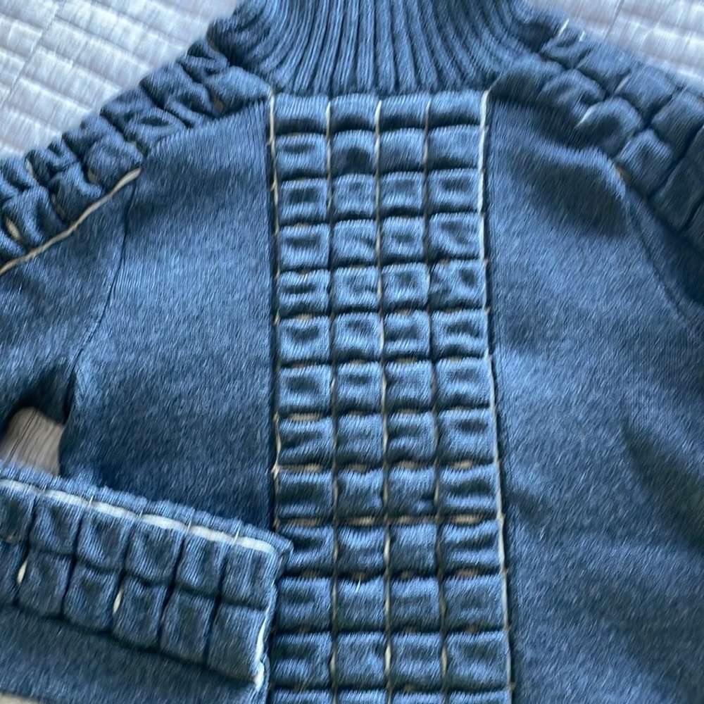 Chanel vintage authentic wool sweater - Picture 5 of 14